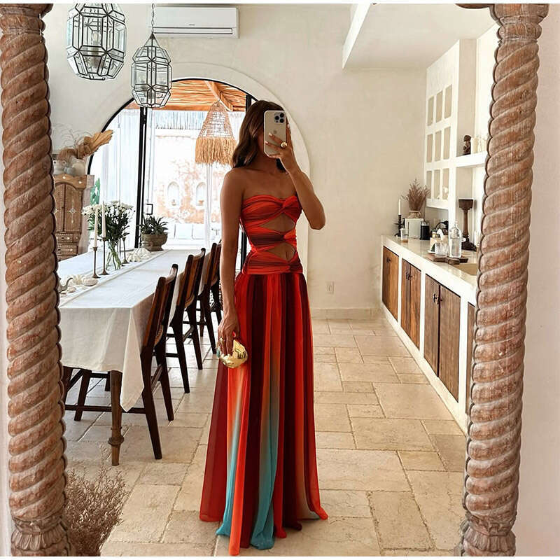 Design sense, vacation cross sleeveless strapless hollow out dress, women's European and American 2025 spring/summer new style, casual fashion tr