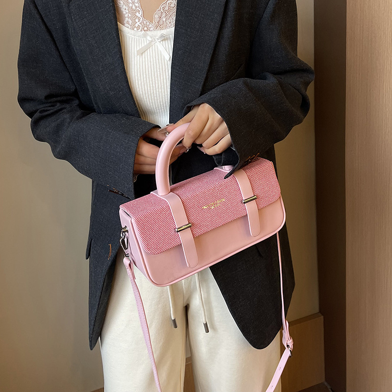 2024 new box trend versatile shoulder niche design splicing crossbody handbag small square bag for women