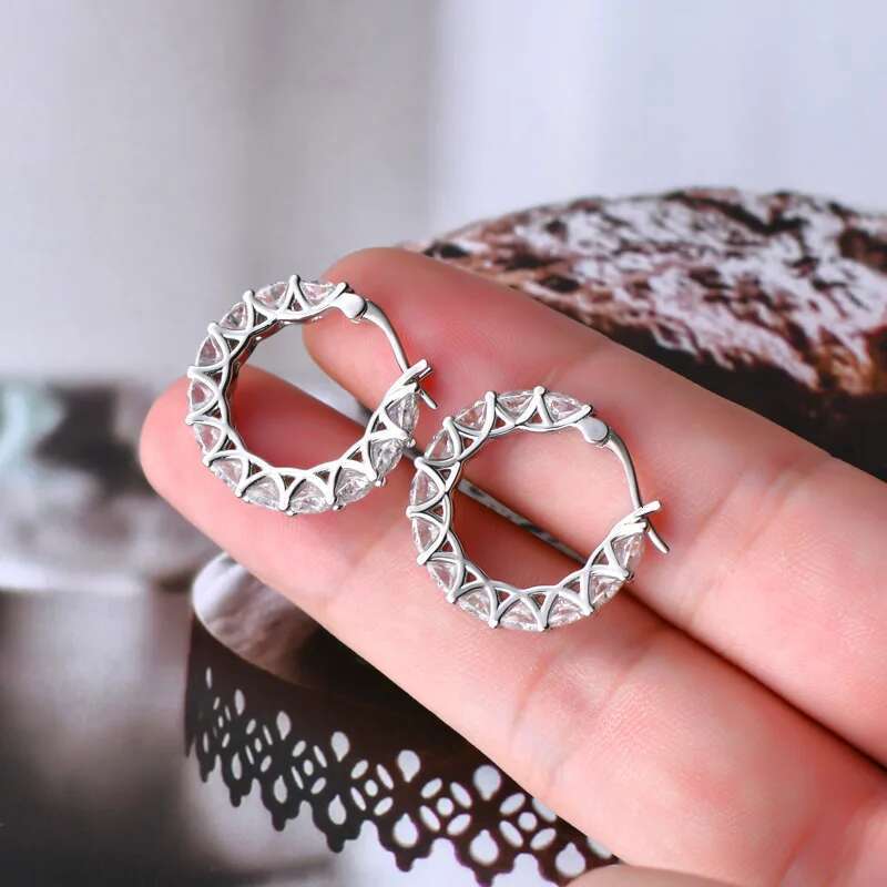 4mm Moissanite Huggie Hoop Earring for Women D Color Women Moissanite Hoop Earrings Luxury Womens Moissanite Hoop Earrings