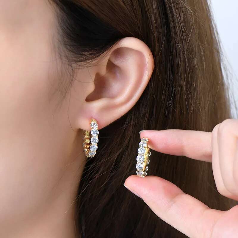 4mm Moissanite Huggie Hoop Earring for Women D Color Women Moissanite Hoop Earrings Luxury Womens Moissanite Hoop Earrings