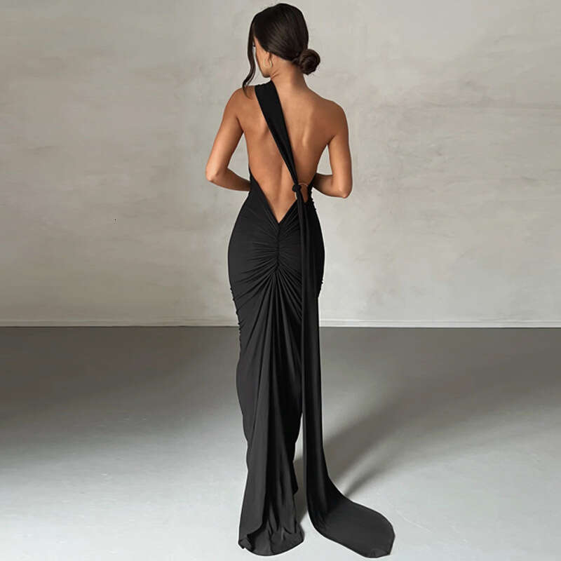 Halter Dress Wind Clothing Summer New Product Sexy Backless Pleated Slim Fit Sleeveless Temperament Women S Dress Maxi Dress