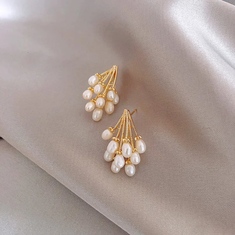 Trendy Water Drop Natural Freshwater Baroque Pearl 14K Gold Filled Ladies Tassels Stud Earrings Jewelry For Women Anti Allergy 250517