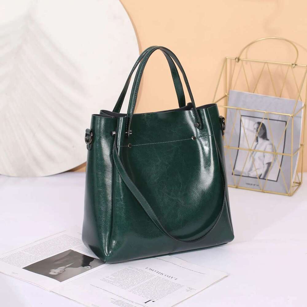 Fashion Genuine Women's Bags European And American Style Oil Waxed Shiny Leather Large Capacity Handbag Cowhide