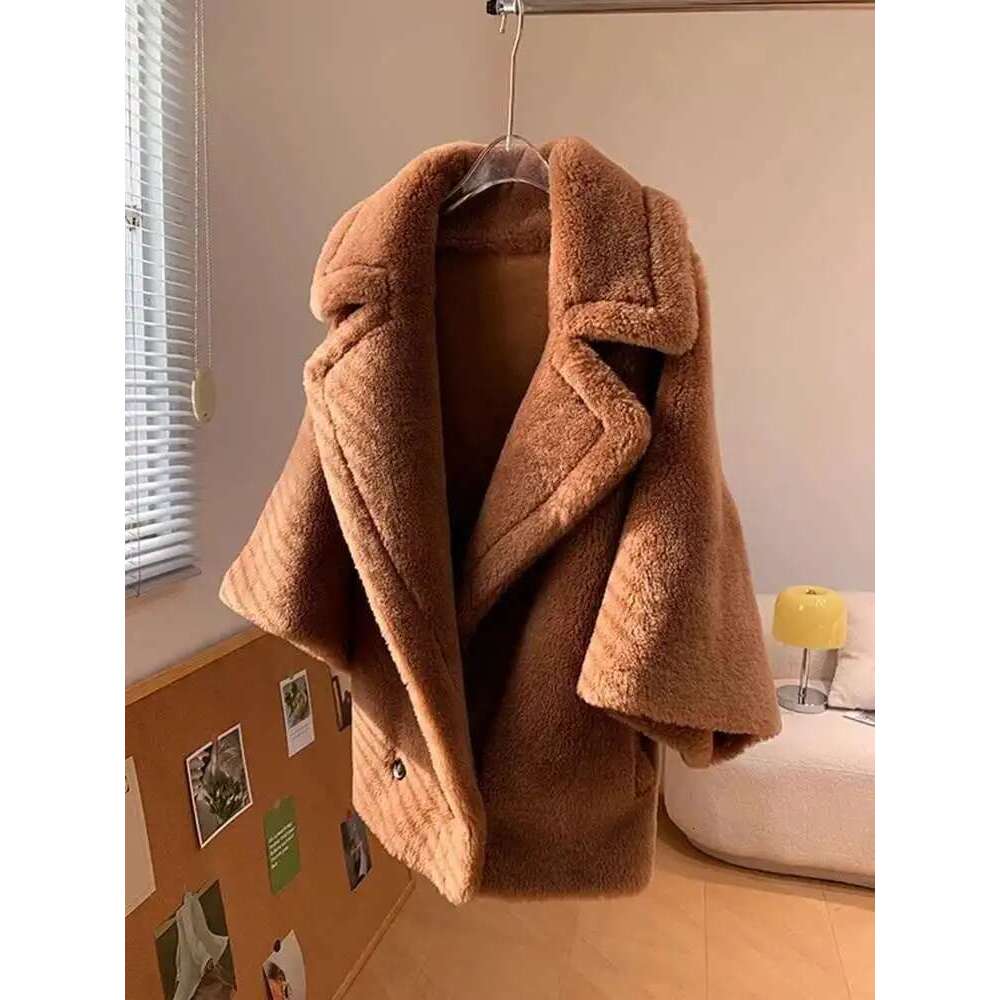 LANMREM Short Lamb Wool Coat For Women Lapel Collar Loose Sleeves Solid Color Female Warm Clothing 2024 Winter 2DA8020