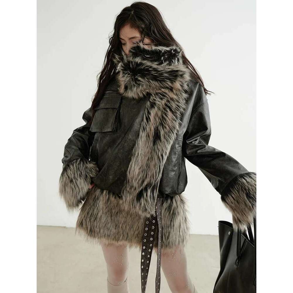 New Women's Plaid Faux Fur Jacket for Autumn and Winter