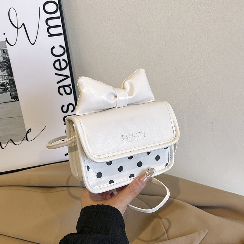 Free Delivery Designer Bag Korean Version Instagram Girl Mini 2025 New Cute Polka Dot Bow Small Square High End Sense Crossbody Luxury Bag