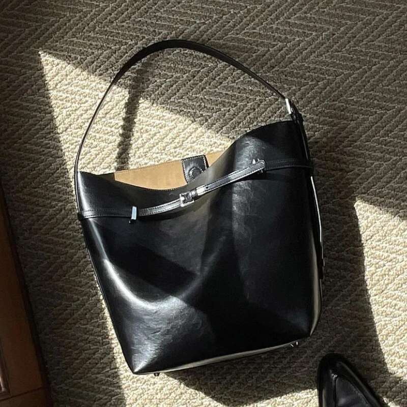 Vintage Faux Suede Tote Bags For Women Designer Handbag Purse 2024 New In PU Belt Buckle Large Capacity Underarm Shoulder