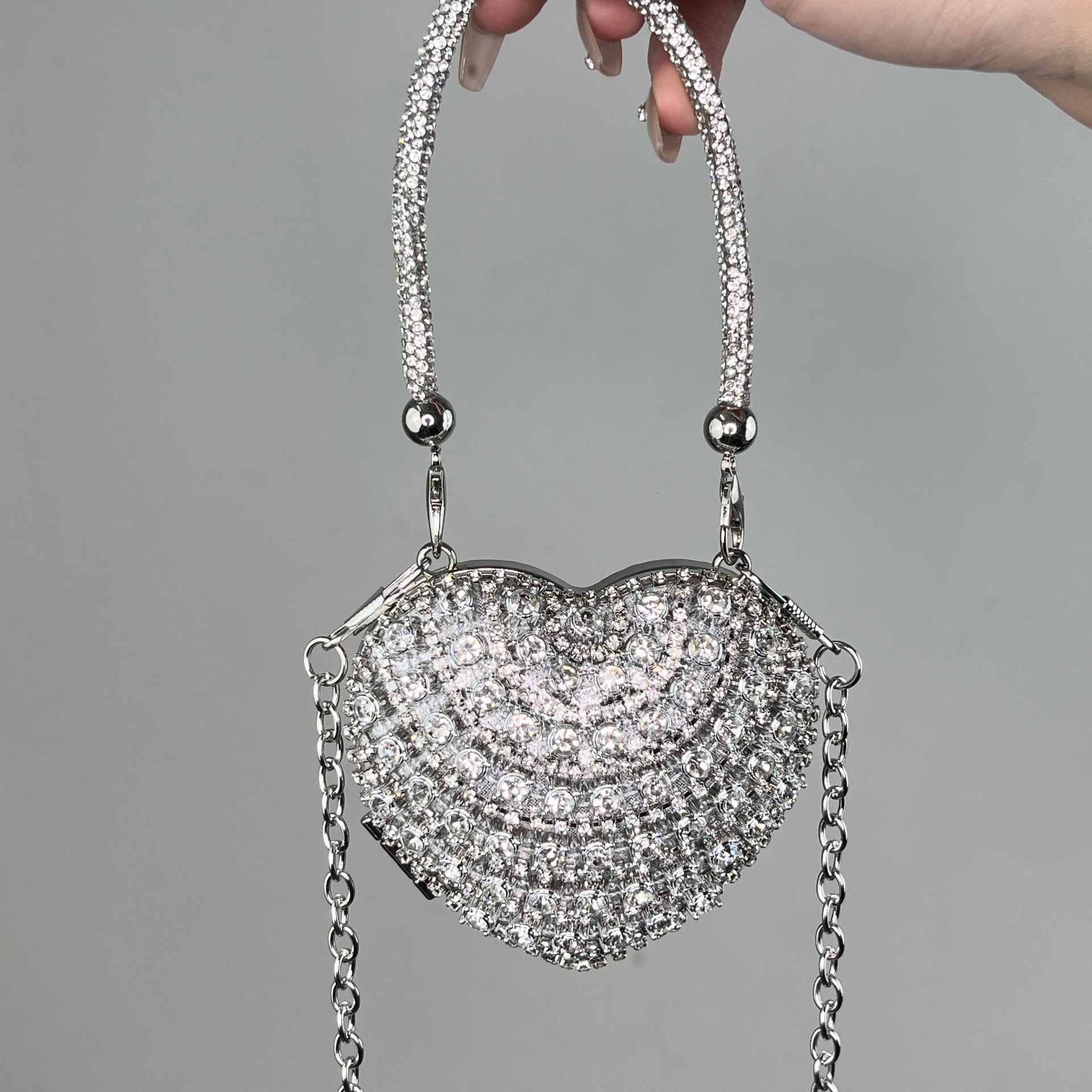 New Fashionable Mini Banquet Shoulder Cross Shoulder Women's Bag Popular Personalized Lipstick Love Bag Advanced Texture Diamond Inlaid Designer 
