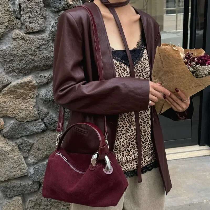 Frosted Suede Tote Bolsos Mujer New Commuter Hand Bag Niche Design Sac Femme Crossbady Shoulder Bags Advanced Sense Bolso