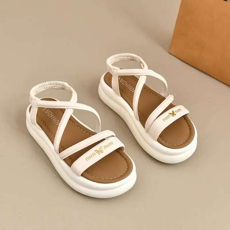 new summer free shipping designer Sandals for woman outdoor breathable indoor slippers soft beach shoes
