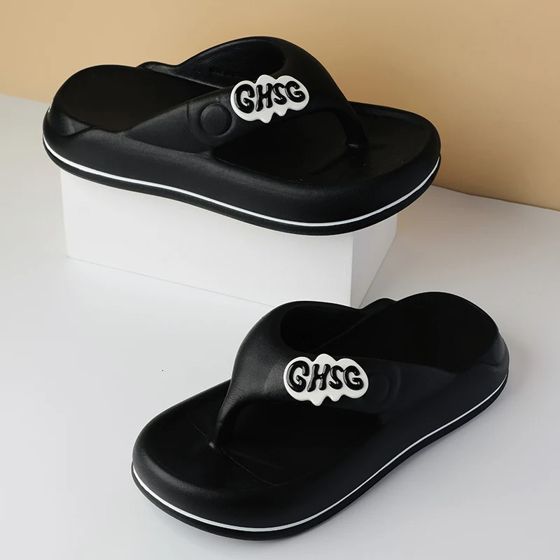 Solid Color Non-slip Leisure Couple Slippers Women Summer Beach Slippers Outdoor Women Flip Flops Breathable Beach sandals women 250519
