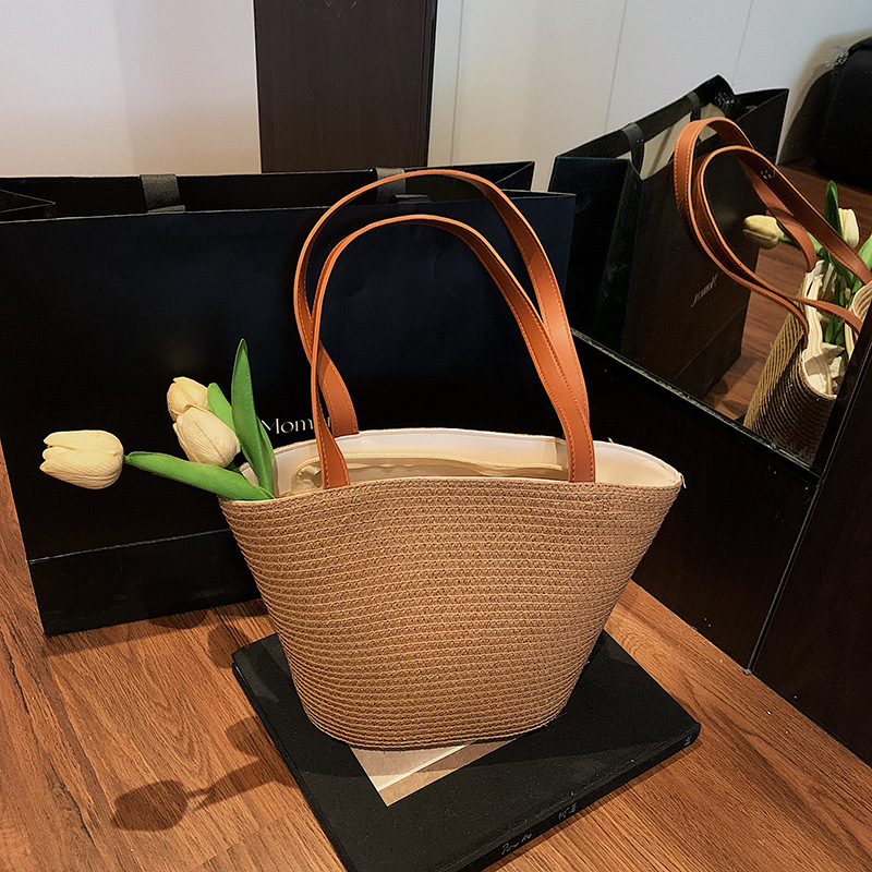 Free Delivery Designer Bag Bohemian Small Broken Edge Striped Tote Shoulder Fashionable Hand Held Straw Woven Beach For Women Luxury Bag