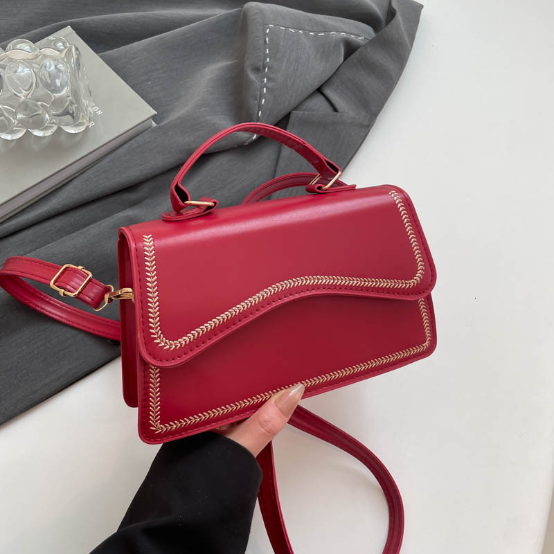Free Delivery Designer Bag Artistic Fashion Shoulder Crossbody 2025 Niche Design Irregular Hand Casual Small Square Trend Luxury Bag8520