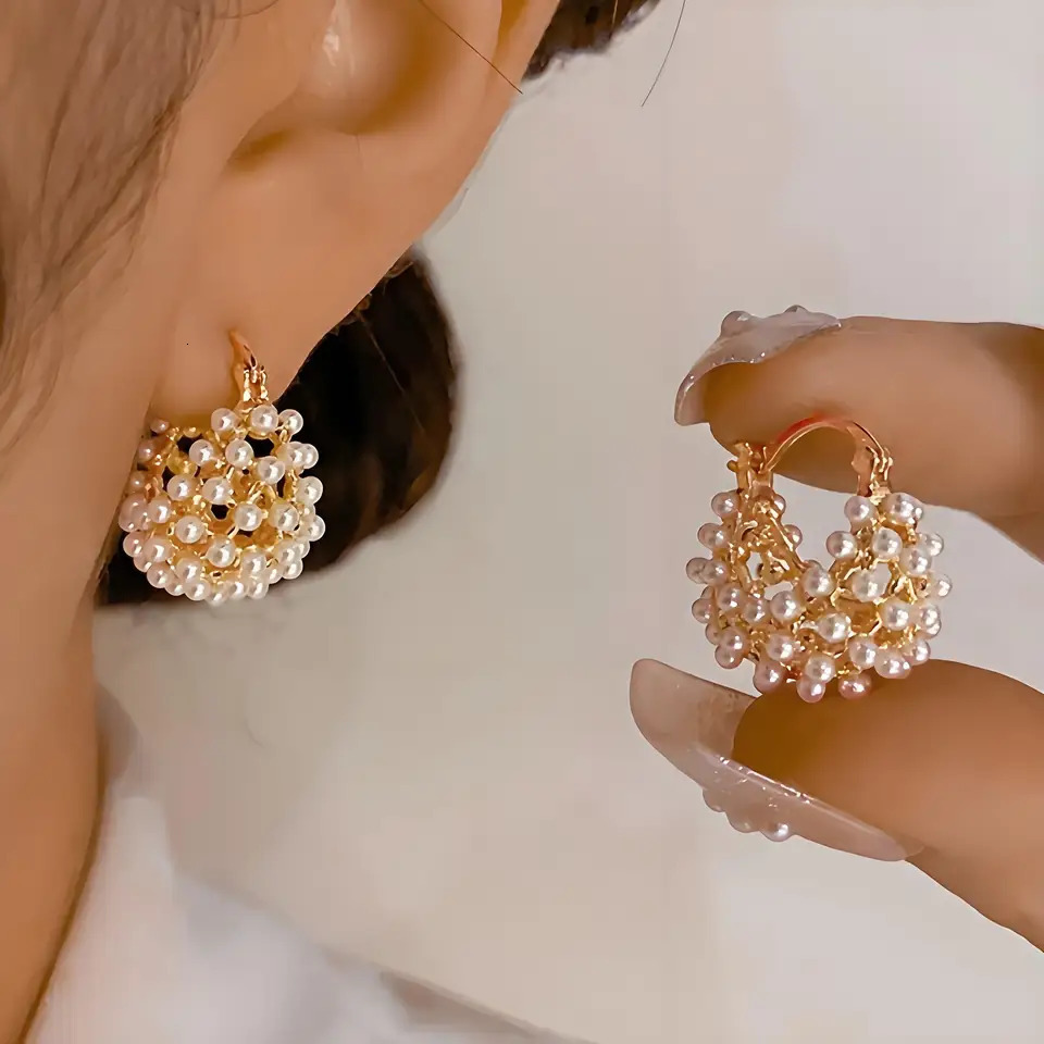 Premium Dangle Earrings with Pearls Plated Posts Timeless Elegance Fashionable Ear Accent Jewelry 250517