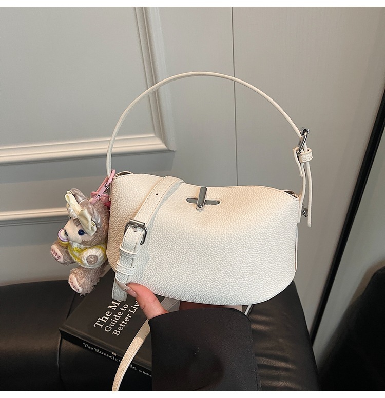 Free Shipping Designer Bag 2025 Spring/summer Women's High End Handbag Fashion Leisure Niche New Multi Functional Shoulder Crossbody Bag Work Pil