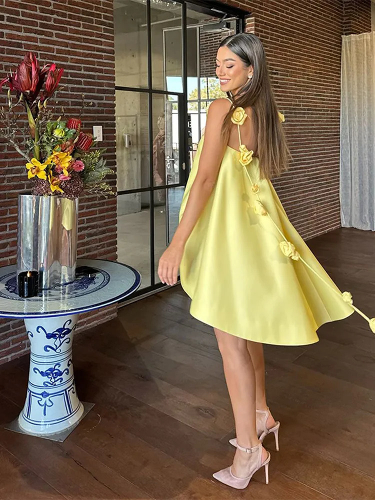 Elegant Yellow 3D Flowers Spaghetti Strap Mini Dress Women Backless ALine Party Dresses Spring Summer Beach Vestidos 250520