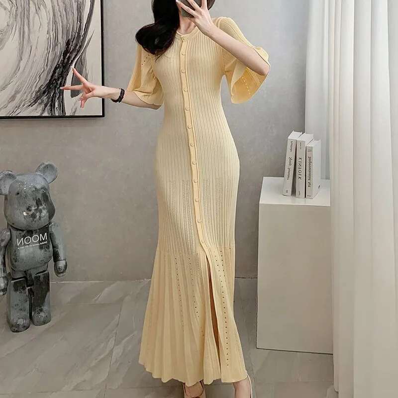 Summer Spring New French Elegant Fragrance High-End Knitted Mermaid Hollow Slimming Fish Tail Knit Dress Designer