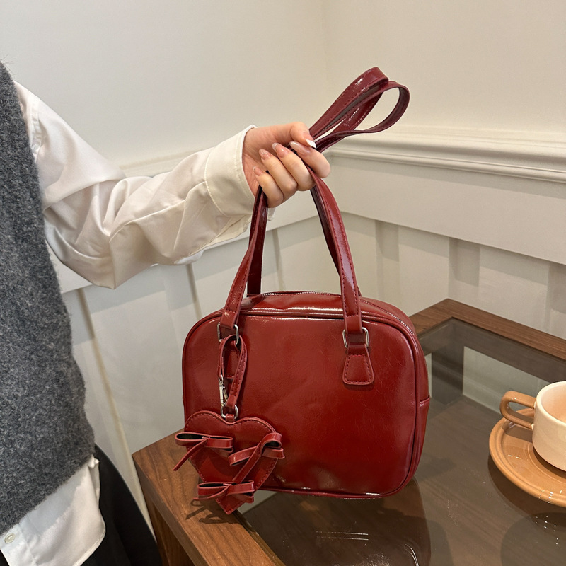 Free Delivery Designer Bag End Super Popular Small For Women 2025 New Stylish And Versatile One Shoulder Armpit Hand Held Tote Luxury Bag8520