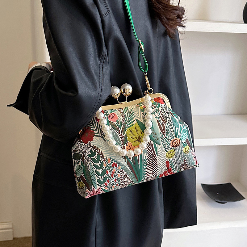 designer bag New clip Chinese style dinner hand-held one shoulder diagonal cross casual fashion bag embroidered flower women's bag