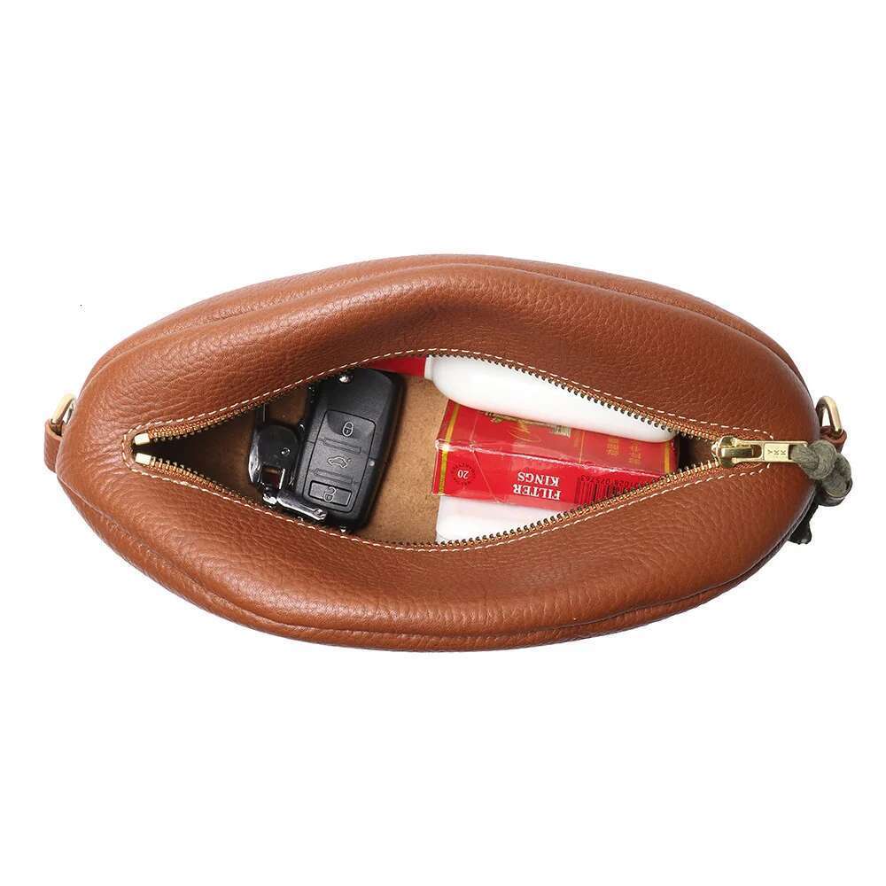 New men's football breast bag first layer cowhide crossbody trendy personalized vegetable tanned leather small backpack