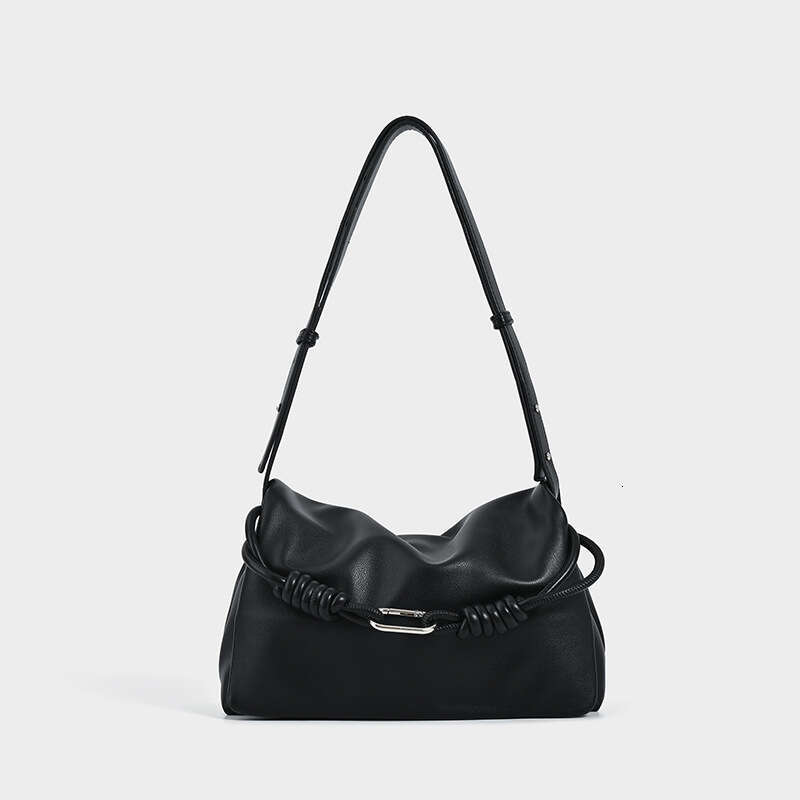 Women's Bags Designer Autumn/Winter New Knitted Soft Leather Tote Women's Single Shoulder Crossbody Commuting Lazy Style Large Capacity Clou