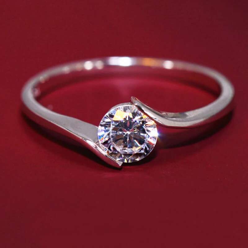 Real 925 Sterling Silver Small Zircon Ring For Women Simple Sparkling Round 0.3CT High Carbon Diamond Finger Rings