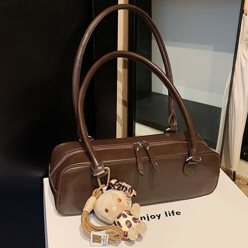 High end armpit women's 2025 new niche single shoulder French stick large capacity commuting bag