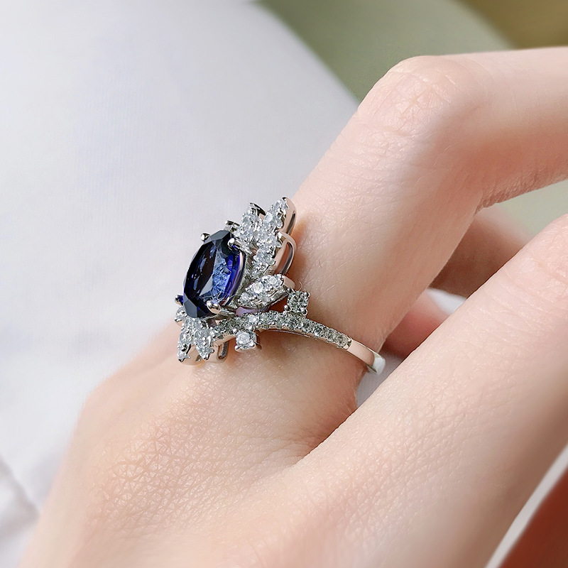 New 925 Sterling Silver Oval Synthetic Blue Sapphire Ring with Ice Flower Design, 7*9mm, Elegant and Luxurious Jewelry for Women.
