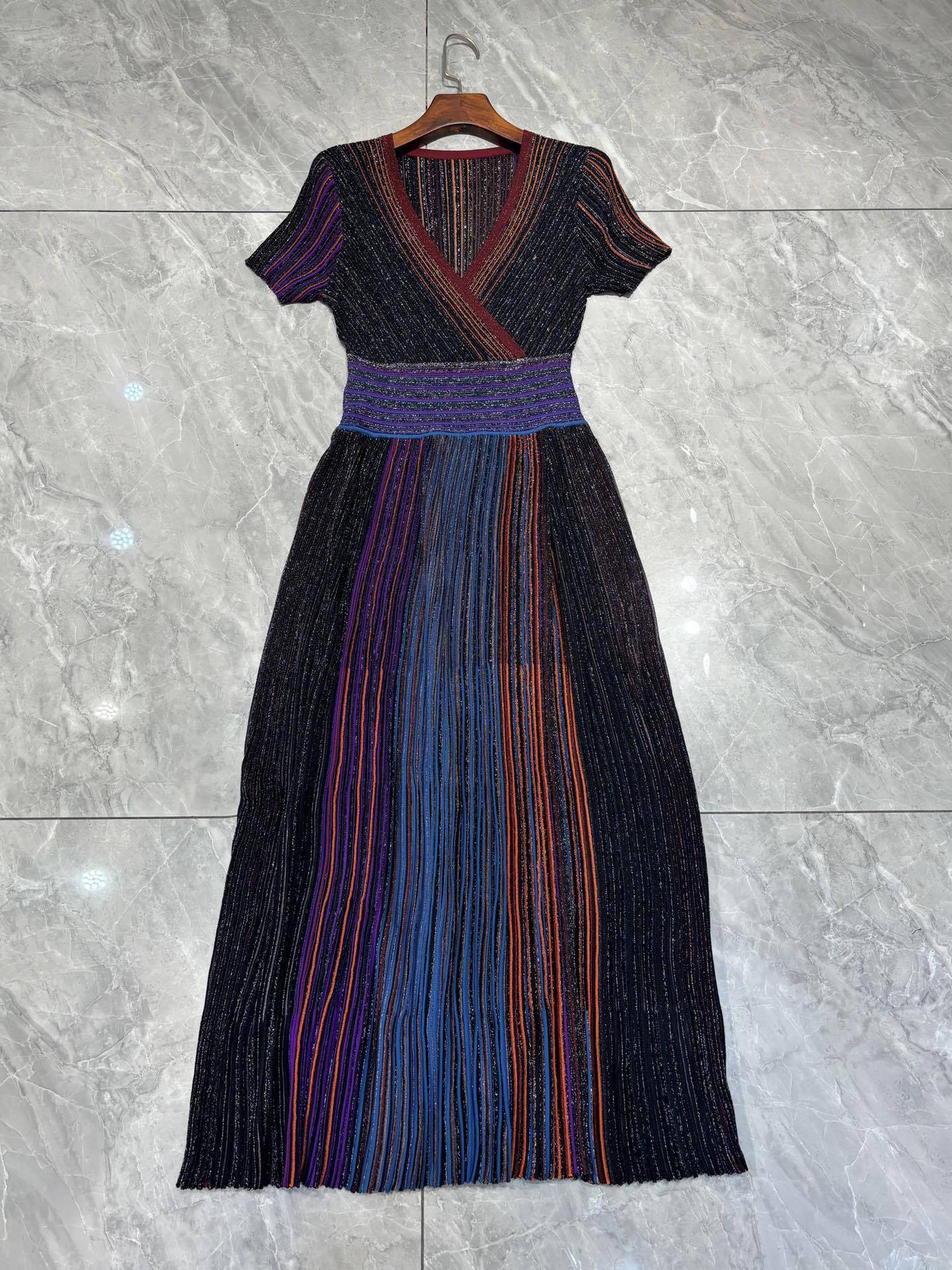 Stylish Designer's Casual and Gorgeous Short Sleeved Knitted Rainbow Skirt for Women in 2025