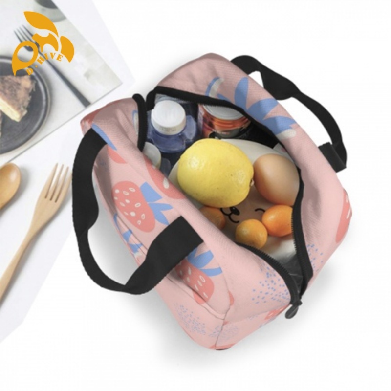 Free delivery. top designers customize round, beige and black semi-long, lightweight, simple and portable hand-held insulated meal bags