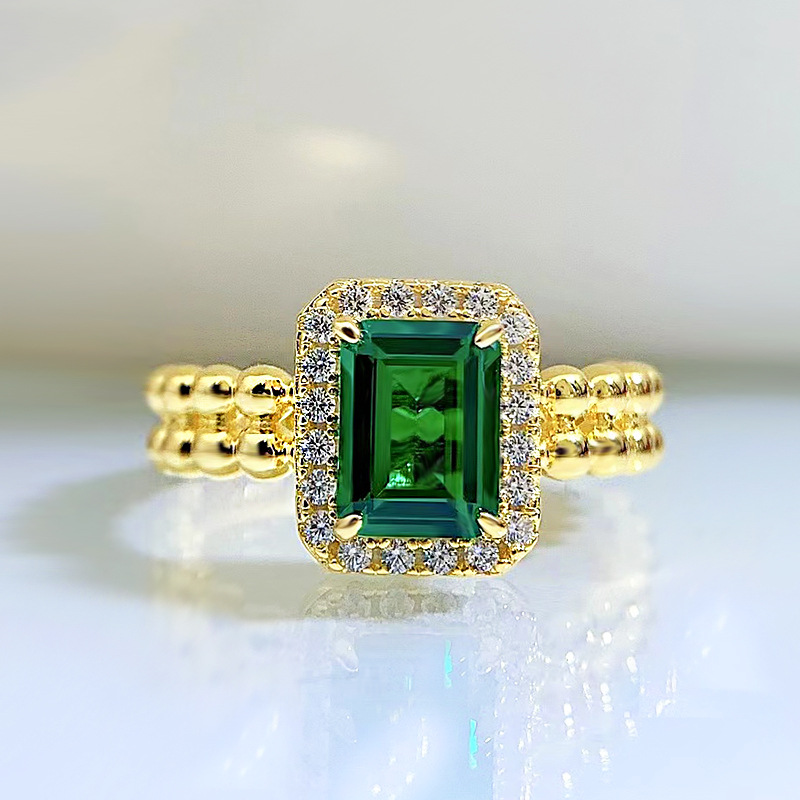 Chic Designer Style S925 Sterling Silver 24k Gold Plated Emerlad-Diamond Engagement Ring