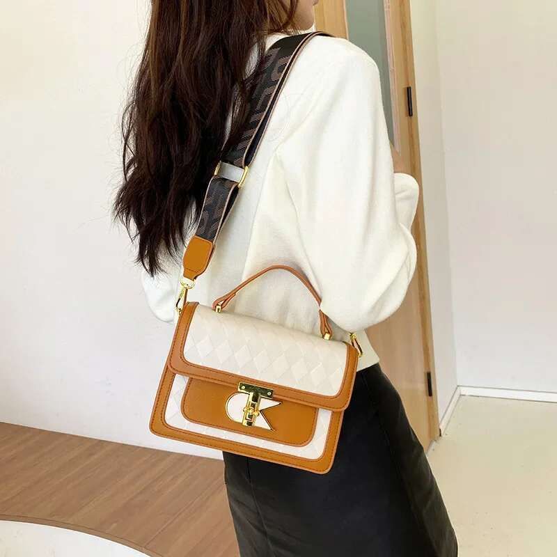 Trendy New Personalized Shoulder Bag, PU Leather, Foreign Inspired, Color - Coordinated Small Square