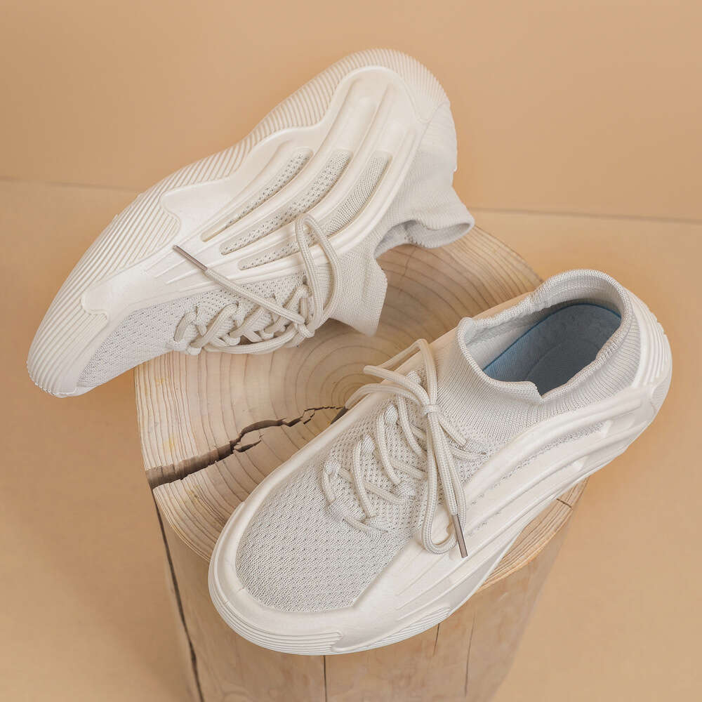 Sock women's spring NEW TOP new style, niche thick fly woven sports and leisure shoes, soft soled breathable fitness running shoes