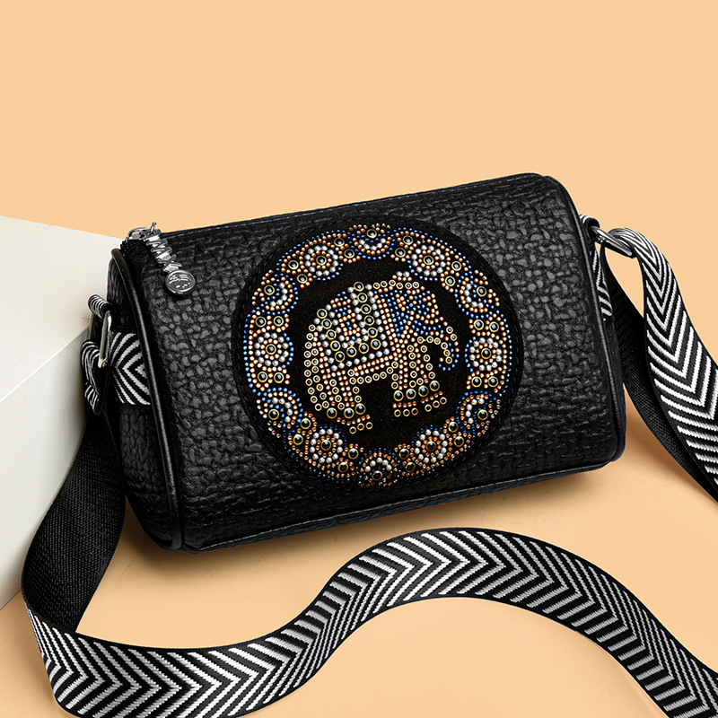 Top Quality Brand High-quality New Model Free Delivery Design Bag Women's 2025 New Multi-functional Commuting High-end Large Capacity Elephant Cr