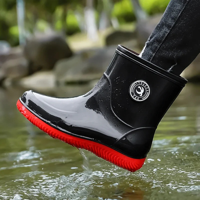 Men Rain Boots Non-slip Light Hiking Rain Shoes Slip on Waterproof Outdoor Leisure Rubber Fishing Shoes Work Water Shoes 250515