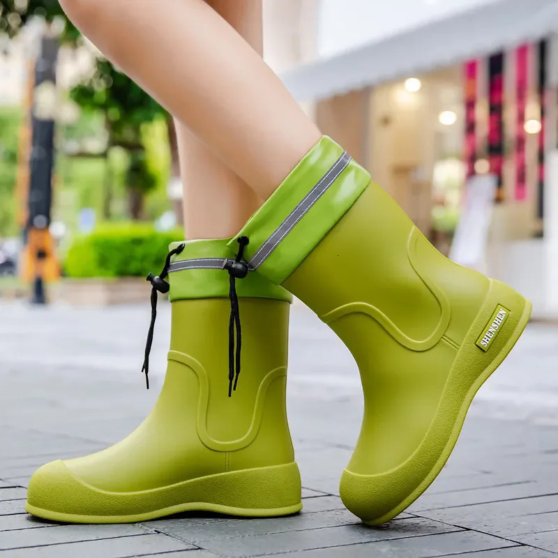 Fashion Rain Shoes Women Adult Short Water Shoes Anti-slip Rain Boots Outside Water Thickened Kitchen Work Waterproof Simple 250515