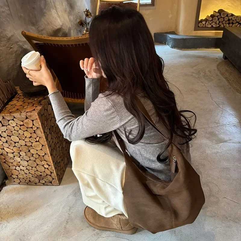 Hobo Bag for Women Men Adjustable Strap Shoulder Suede Multi-pocket Crescent Dumpling Bag for Work Travel M250520