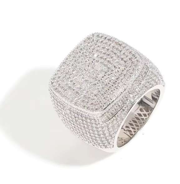 2024 Iced Out Jewelry VVS Moissanite Men Ring Gold Hip Hop Real Gold Hiphop Gemstone Rings Round Champion Ring