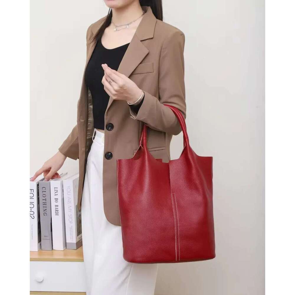 High Quality Designer Bags High Quality Designer Bags Genuine Commuter Niche Simple Ladies Soft Leather Tote Shoulder Handbag Large Capacity Bucket