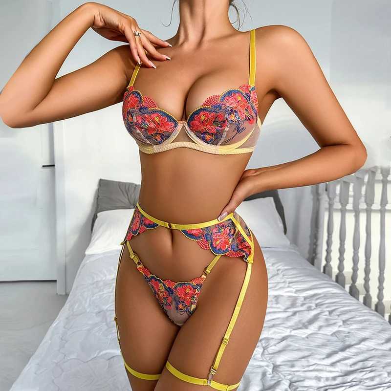 Piece Set Embroidery Flower Lingerie Sets Summer Sexy Contrast See Throught Lace Underwear Outfits For Party Night Club R250520