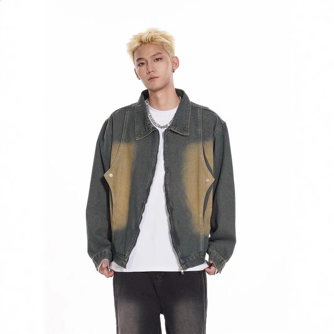 Fashionable Vintage Spray Painting Zip Up Jeans Jacket for Man Street Wear Loose Casual Patchwork Distressed Cargo Denim 250516