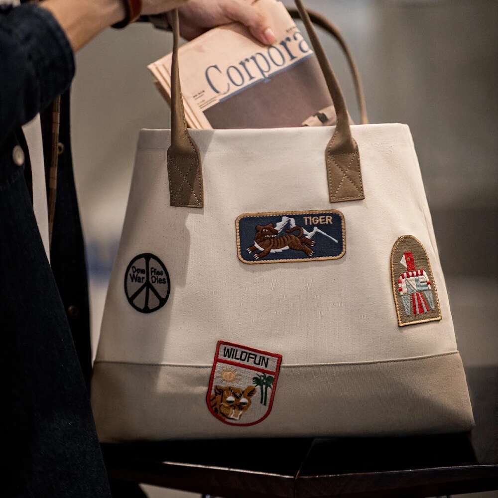 Maden New Vintage Embroidered Tote Large-Capacity Patchwork Handbag Versatile Single - Shoulder Unisex Style White Bags