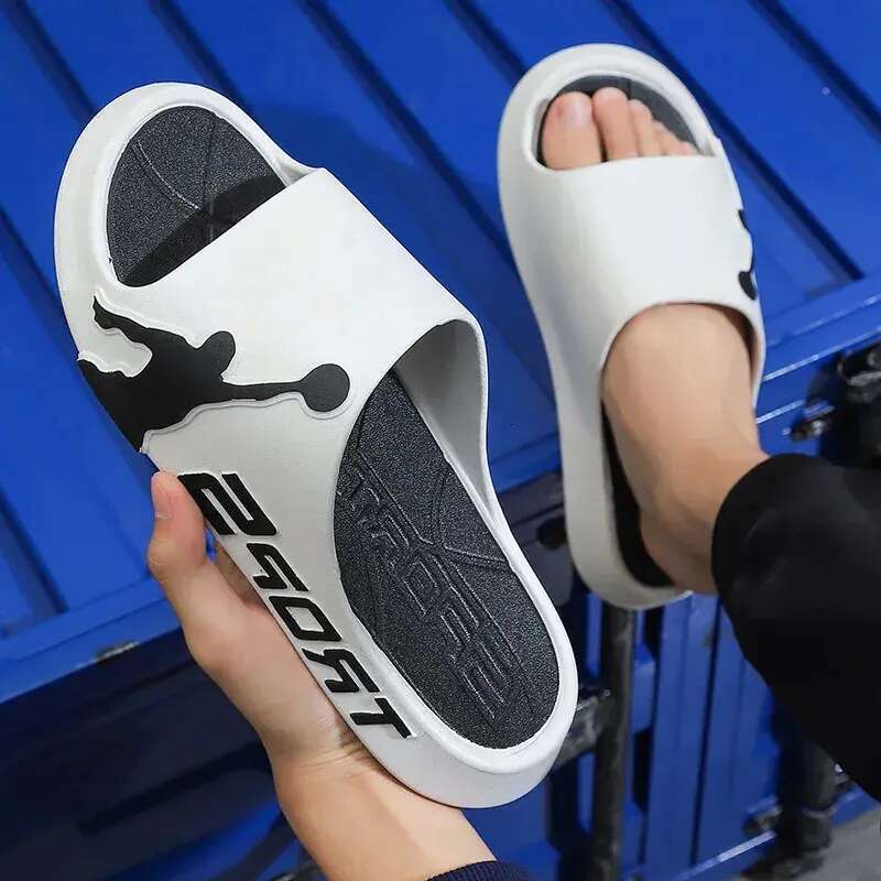 Slippers Men With A Feeling Of Stepping On Feces In Summer Casual Sandals For Teenagers Outdoor Sports Basketball