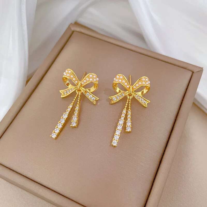 Exquisite And Fashionable Hollow Pearl Bow Tassel Necklace Earrings Set Classic Personality Girls Stainless Steel Jewelry Gift