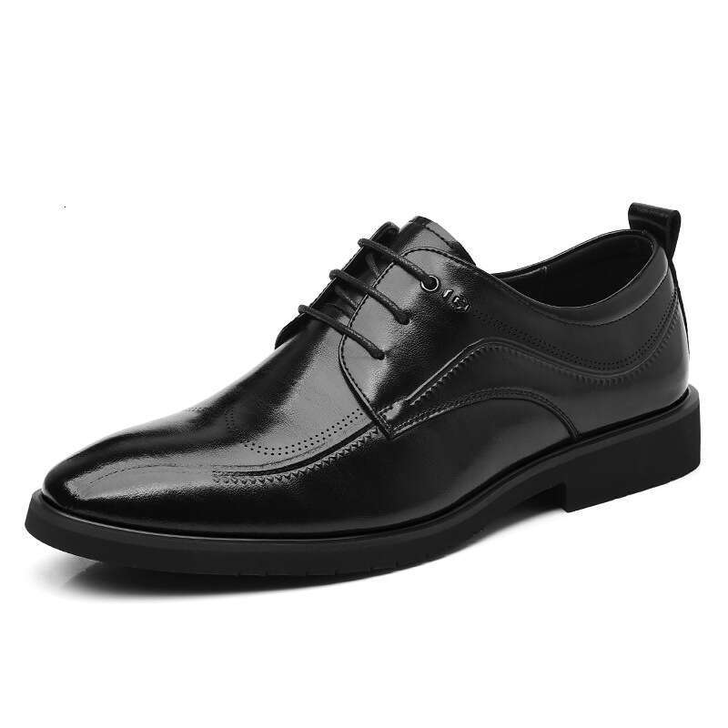 Big size leather shoes for men in spring 2025, new Blok business trend men's shoes, British style
