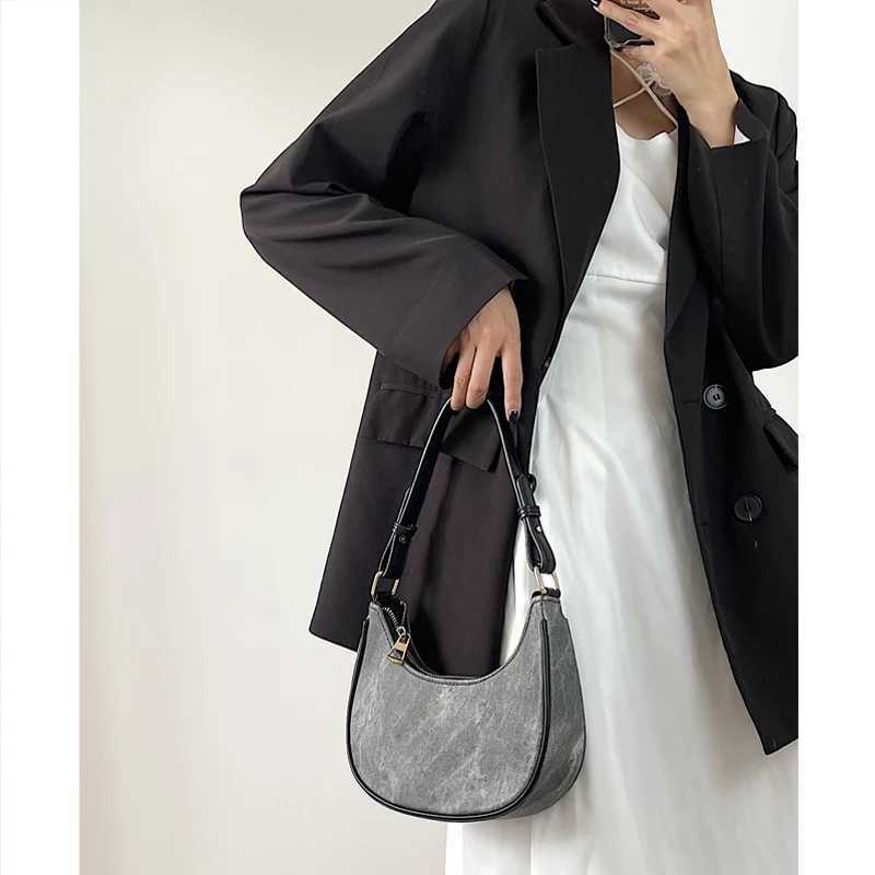 Casual Women Half Moon Underarm Bags Grey PU Leather Hobos Shoulder Bag for Female All Match Ladies Crossbody Bag Purse Handbags M250520