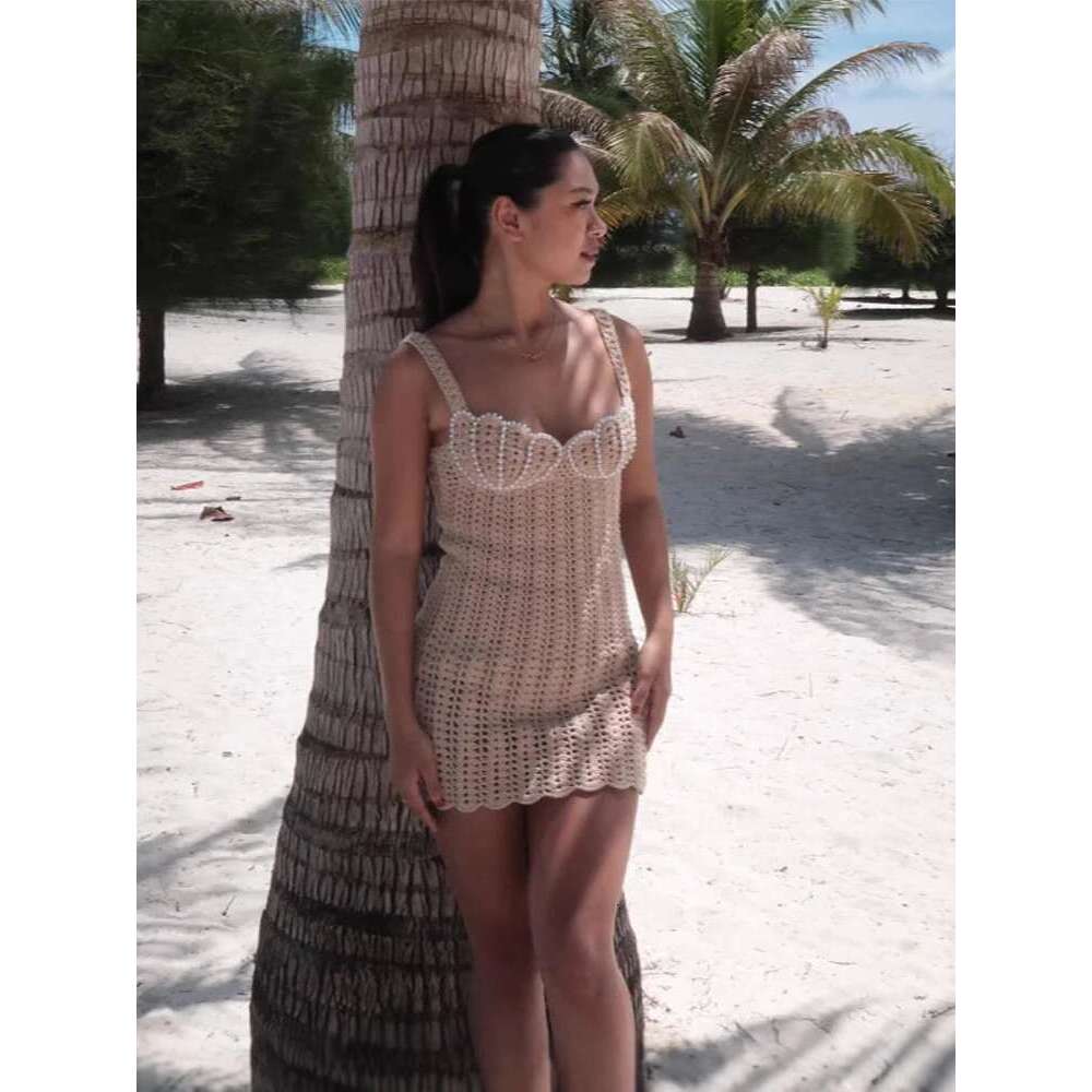 Sexy Hollow Out Pearl Knit Dress Women Seaside Suspender Crochet Hip Package Short Slip Dresses 2025 Holiday Beach Vestidos Lady Designer