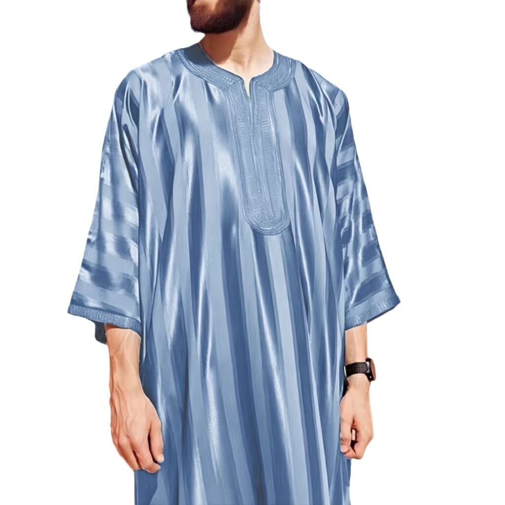 Fashion Designer Clothing Hot Selling Loose Muslim Style Seven Quarter Sleeved Arab Casual Men's Robe 2025 New Style