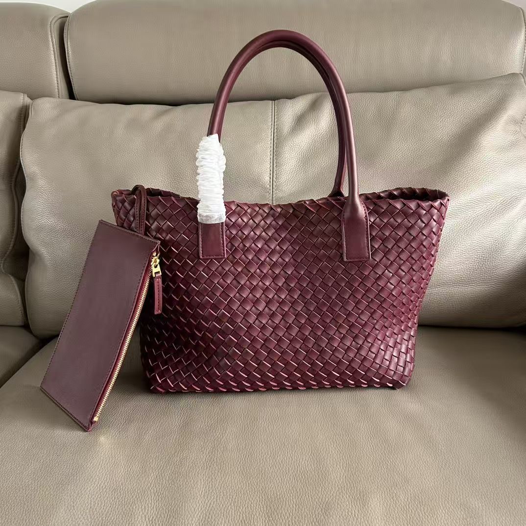 2025 New Woven Tote Bag, Large Capacity Tote Bag, Leather Shoulder Bag, Women's Bag, Fashion Mummy Shopping Bag, Commuter Bag