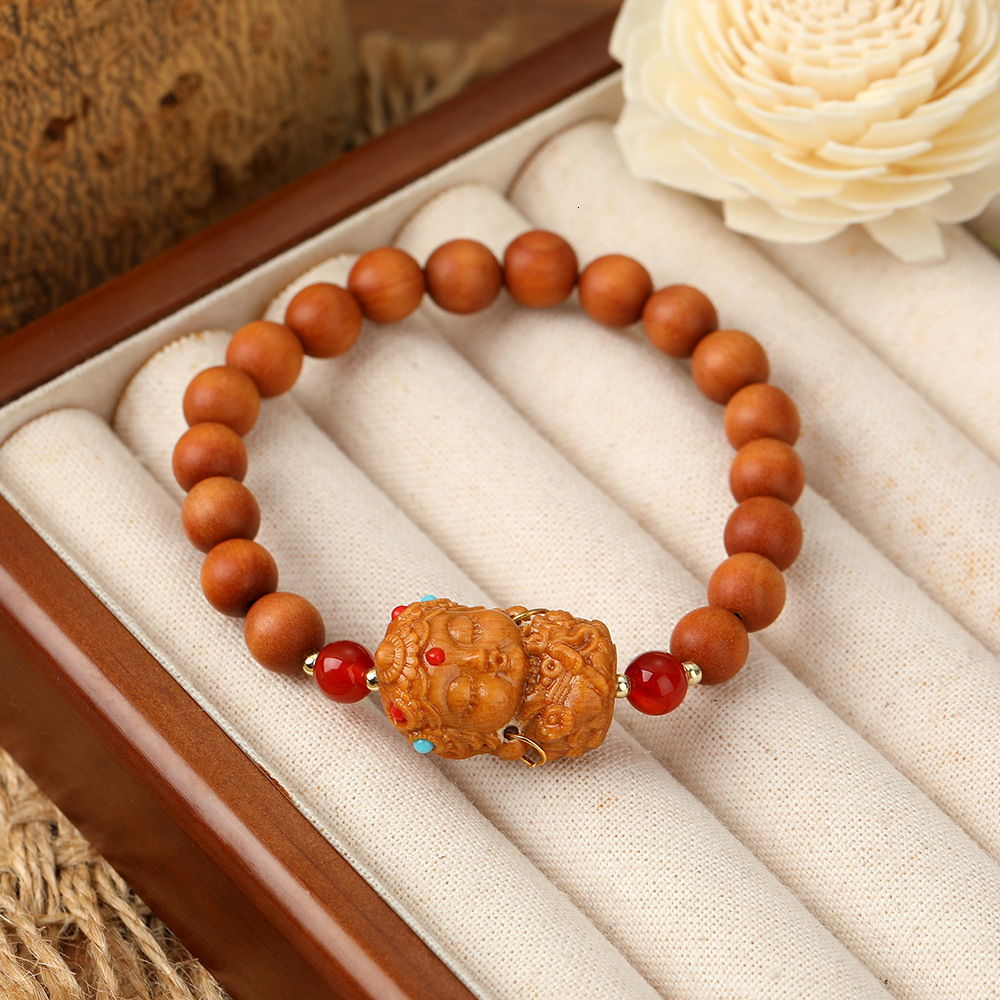 New natural sandalwood Chinese style cultural toys, prayer beads, bracelets, scenic spots, temple souvenirs